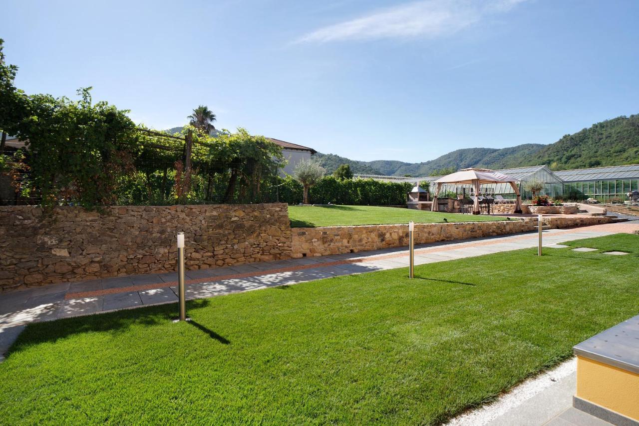 Agriturismo Il Borgo - Lavanda Villanova d'Albenga Bagian luar foto